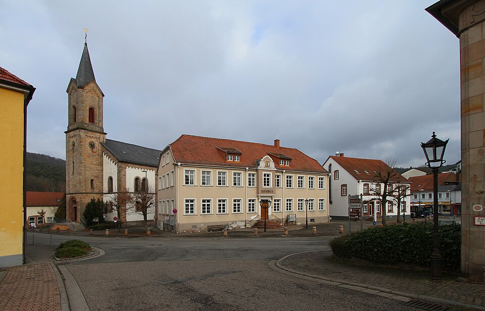 Wintergarten-Fachbetriebe in Waldfischbach-Burgalben: Stadtansicht – Foto: Gerd Eichmann Wintergarten-Fachbetriebe in Waldfischbach-Burgalben: Stadtansicht