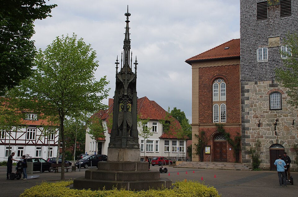 Wintergarten-Fachbetriebe in Walsrode: Welfendenkmal