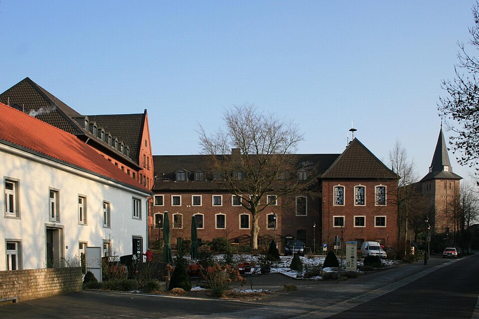 Wintergarten-Fachbetriebe in Wegberg: Wegberger Mühle – Foto: Käthe u. Bernd Limburg Wintergarten-Fachbetriebe in Wegberg: Wegberger Mühle