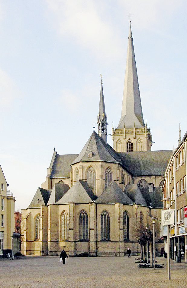 Wintergarten-Fachbetriebe in Wesel: Willibrordi Dom