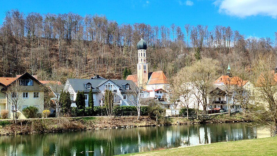 Wintergarten-Fachbetriebe in Wolfratshausen: Altstadt vom Loisach-Ostuferpark