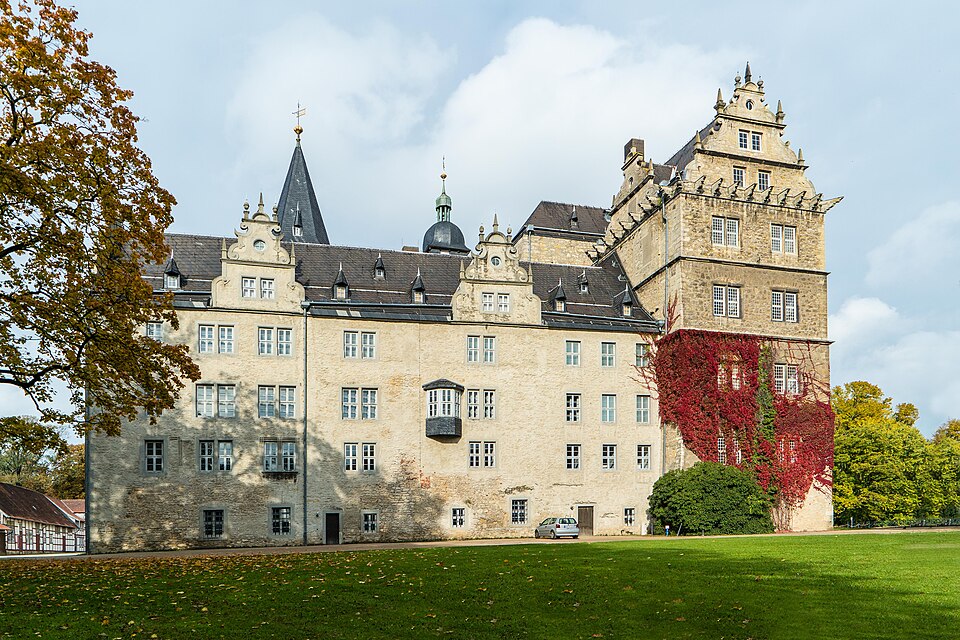 Wintergarten-Fachbetriebe in Wolfsburg: Schloss – Foto: Radler59 Wintergarten-Fachbetriebe in Wolfsburg: Schloss