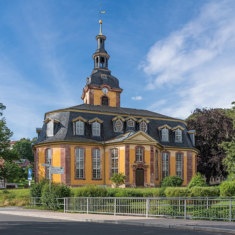 Wintergarten-Fachbetriebe in Zella-Mehlis: Stadtansicht – Foto: A.Savin Wintergarten-Fachbetriebe in Zella-Mehlis: Stadtansicht